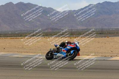 media/Jan-15-2022-CVMA (Sat) [[711e484971]]/Race 10 Supersport Middleweight/